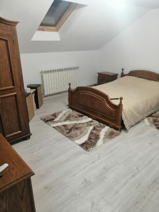 Вилла Casa Balan Кымпулунг-Молдовенеск Экстерьер фото