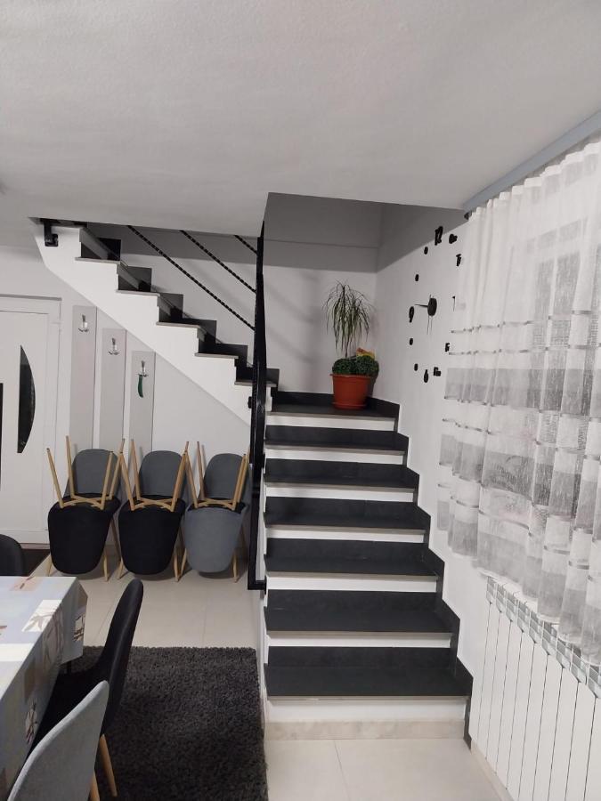 Вилла Casa Balan Кымпулунг-Молдовенеск Экстерьер фото